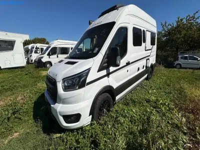 Gedeeltelijk geïntegreerde camper op basis van een bestelwagen: Ford Etrusco – kavel bij NetBid, Kirchheim am Neckar