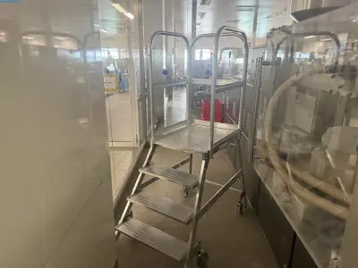 draagbaar aluminium platform van Günzburger – kavel bij NetBid, Berlin