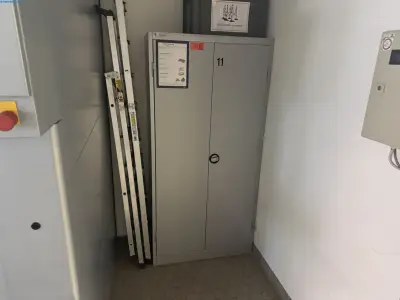 Werkplaatskast – kavel bij NetBid, Berlin