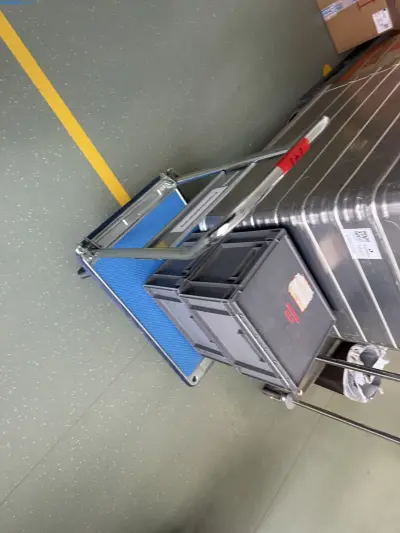 Posten Transport Cart – kavel bij NetBid, Berlin