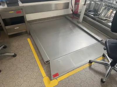 Floor scale – kavel bij NetBid, Berlin