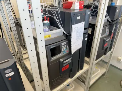 HPLC System (Han) Waters Seperations Modul e2695, Säulenofen Heater/Cooler, 2998 PDA Detector – kavel bij NetBid, Berlin