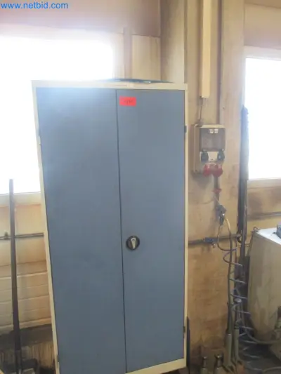 2-door tool cabinet – kavel bij NetBid, Engen