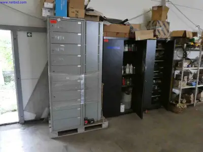 3 Metal Cabinets – kavel bij NetBid, Mannheim