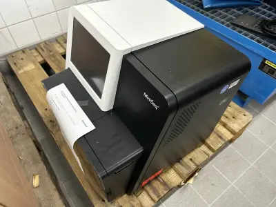 Tafelsequencer Illumina MiniSeq – kavel bij NetBid, Eimsbüttel (Hamburg)