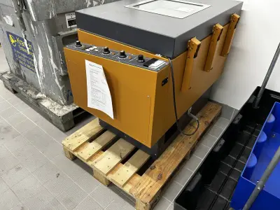 Incubatieschudder New Brunswick – kavel bij NetBid, Eimsbüttel (Hamburg)