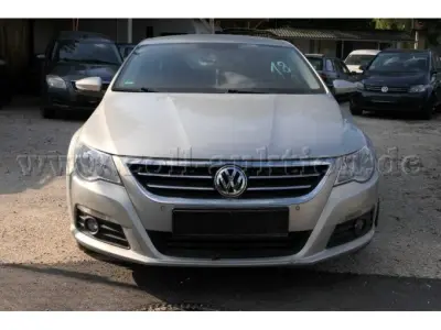1 VW Passat – kavel bij Zoll-Auktion, Ainring