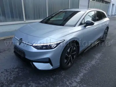 1 VW ID.7 Pro S (86kW) - BD8-3557E – kavel bij Zoll-Auktion, Berlin