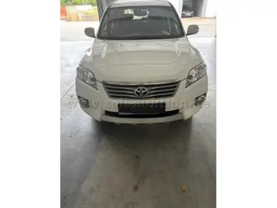 1 Toyota RAV4 2.2 – kavel bij Zoll-Auktion, Osthofen