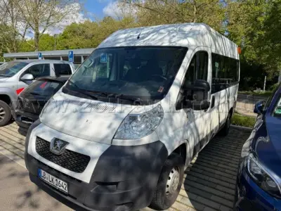 1 PKW Peugeot Boxer 6-Sitzer – kavel bij Zoll-Auktion, Steinheim an der Murr