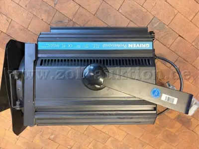 4 Scheinwerfer Griven Pro Arco PC 2000 W PR 1228 mit Torblende – kavel bij Zoll-Auktion, Dortmund