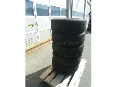 5 Winterreifen Hankook 255/65 R16 109H – kavel bij Zoll-Auktion, Nürnberg