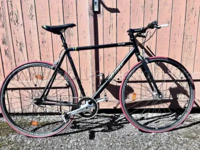 1 Herrenfahrrad, 23 Zoll, Leader – kavel bij Zoll-Auktion, Markkleeberg