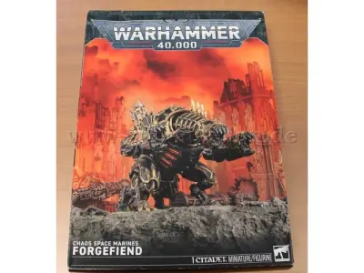 1 WARHAMMER 40 000 Bausatz - Chaos Space Marines FORGEFIEND – kavel bij Zoll-Auktion, Aachen