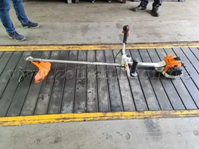1 Stihl Freischneider FS 460 C – kavel bij Zoll-Auktion, Remscheid