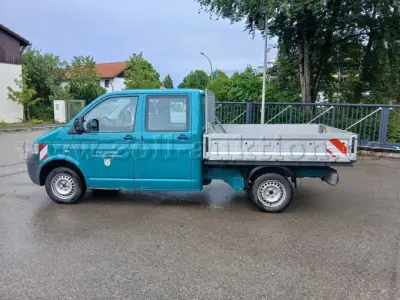 1 Volkswagen VW T 5 Transporter Pritsche – kavel bij Zoll-Auktion, Schongau