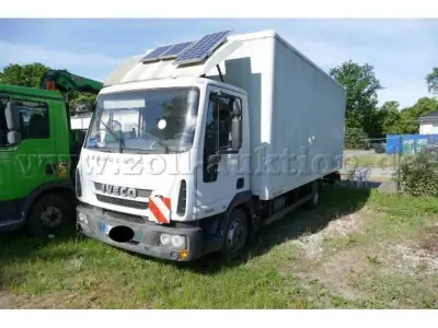 1 Iveco Eurocargo ML 75 E 18 bestelwagen / auto met schade & knutselauto – kavel bij Zoll-Auktion, Wandlitz