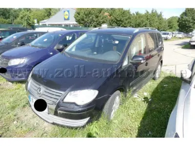 1 VW Touran United 1.6 – kavel bij Zoll-Auktion, Wandlitz
