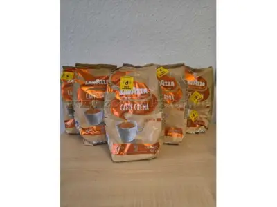 1 Paket aus 6 x Caffe Crema Lavazza ganze Bohnen, Intensität 9/10, neu – kavel bij Zoll-Auktion, Ludwigshafen am Rhein