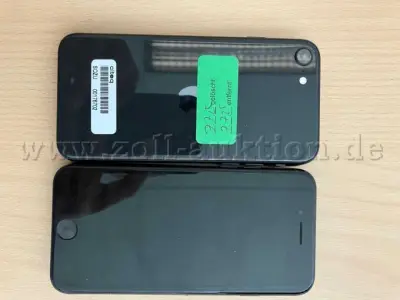 30 Apple iPhone SE | zwart | 64 GB | 2020 – kavel bij Zoll-Auktion, Münster