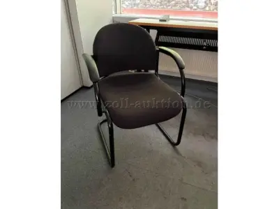 10 Besucherstühle mit Armlehne Freischwinger – kavel bij Zoll-Auktion, Wuppertal