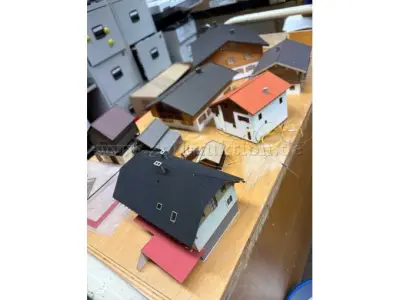 1 set van 8 bouwpakketten, lasergesneden, modelbouw, schaal H0 – kavel bij Zoll-Auktion, Bad Kreuznach
