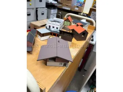 1 Konvolut 8 Bausätze Lasercut, Modellbau, H0 Spur – kavel bij Zoll-Auktion, Bad Kreuznach