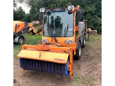 1 Mehrzweckgeräteträger Hansa APZ 1003 mit Mängeln, mit Winterdienstausrüstung – kavel bij Zoll-Auktion, Gifhorn