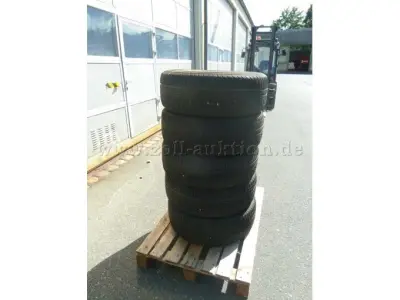 5 Winterreifen Hankook 255/65 R16 109H – kavel bij Zoll-Auktion, Nürnberg