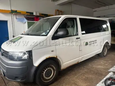 1 VW-Bus T5 Kombi – kavel bij Zoll-Auktion, Spiegelau