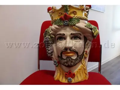 1 Siciliaanse vaas in de vorm van een Moorse kop, vervaardigd uit Caltagirone-keramiek door Ceramiche Ripullo – kavel bij Zoll-Auktion, Aachen