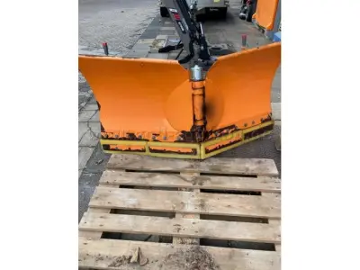 1 Iseki-wigploeg RSV – kavel bij Zoll-Auktion, Bergheim