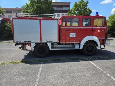 1 Feuerwehrfahrzeug IVECO-Magirus LF 8 – kavel bij Zoll-Auktion, Lauterhofen