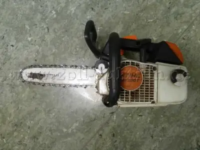 1 Stihl-kettingzaag MS 200 T – kavel bij Zoll-Auktion, Nürnberg