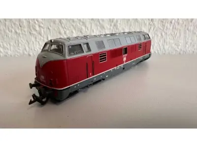 1 Modellbahn Diesellokomotive BR 221 der DB TT 1:120 / SB 12mm (gebraucht) – kavel bij Zoll-Auktion, Löbau