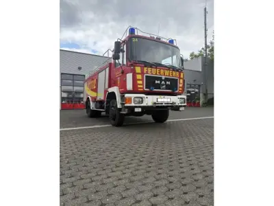 1 Tanklöschfahrzeug 24/50 Allrad MAN – kavel bij Zoll-Auktion, Selters (Westerwald)