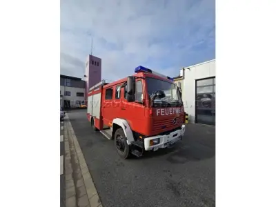 1 Mercedes Benz 1124 – kavel bij Zoll-Auktion, Alsdorf