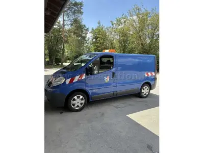 1 Renault Trafic II dCi 115 defekt – kavel bij Zoll-Auktion, Steinach