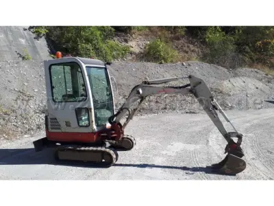1 Kettenbagger Takeuchi TB016 1,62 t 10,1 kW Diesel Bj. 2005 - ohne UVV fahrbereit – kavel bij Zoll-Auktion, Burladingen