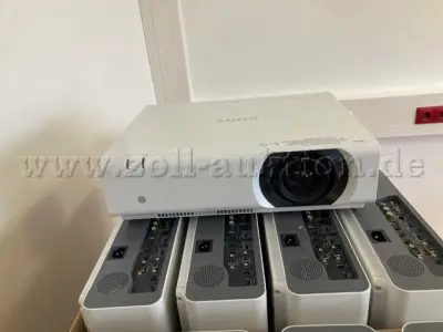 1 SONY VPL-CH375 Projektor – kavel bij Zoll-Auktion, Herne