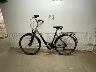 1 gebrauchtes Damenfahrrad, Hersteller Kalkhoff, 28 Zoll – kavel bij Zoll-Auktion, Lehrte