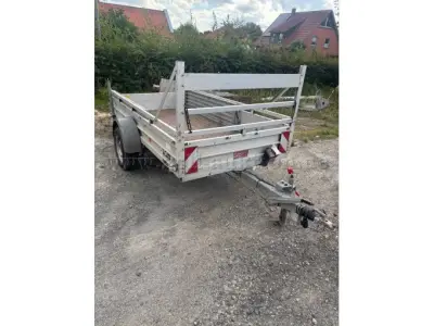 1 Alu-Anhänger von Koch einachsig gebremst Baujahr 2019 Typ B 1 P – kavel bij Zoll-Auktion, Celle