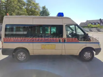 1 Ford Transit Kombi mit Hochdach – kavel bij Zoll-Auktion, Amberg