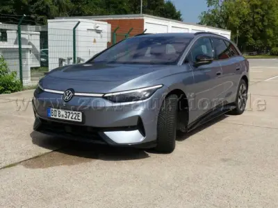 1 VW ID.7 Tourer Pro S - BD8-3722E – kavel bij Zoll-Auktion, Oldenburg