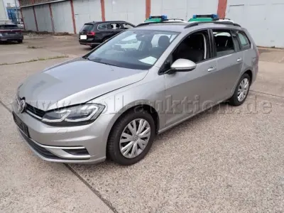 1 VW Golf VII 1.0 TSI Comfortline OPF Unfallfahrzeug - BD16-9325 – kavel bij Zoll-Auktion, Ludwigsburg