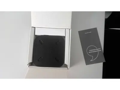 1 originele Vodafone-set bestaande uit 3 Giga TV Cable Box 2 + 1 Giga TV Hard Drive – kavel bij Zoll-Auktion, Hannover