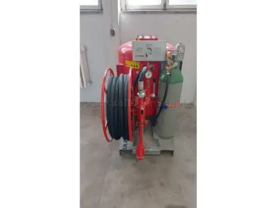 1 Minimax P250 BC poederblussysteem – kavel bij Zoll-Auktion, Darmstadt