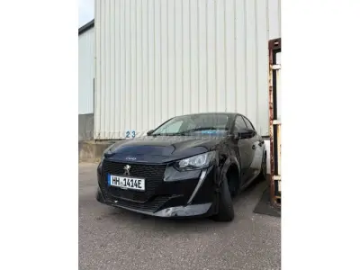 1 Peugeot E-208, vollelektrisch - Unfall / Teilespender – kavel bij Zoll-Auktion, Hamburg