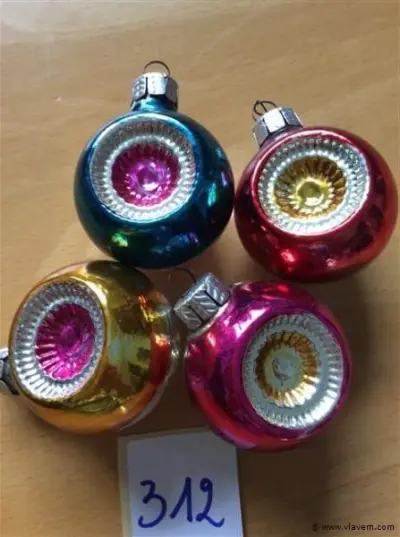 Oude kerstballen – kavel bij Vlavem