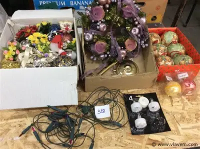 Kerstversiering oa krans – kavel bij Vlavem